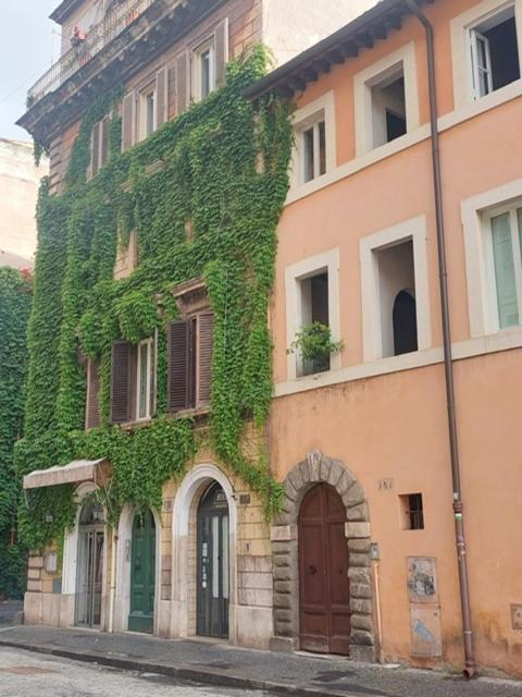 Borgo Pio 182 Vatican Suite Roma Ngoại thất bức ảnh